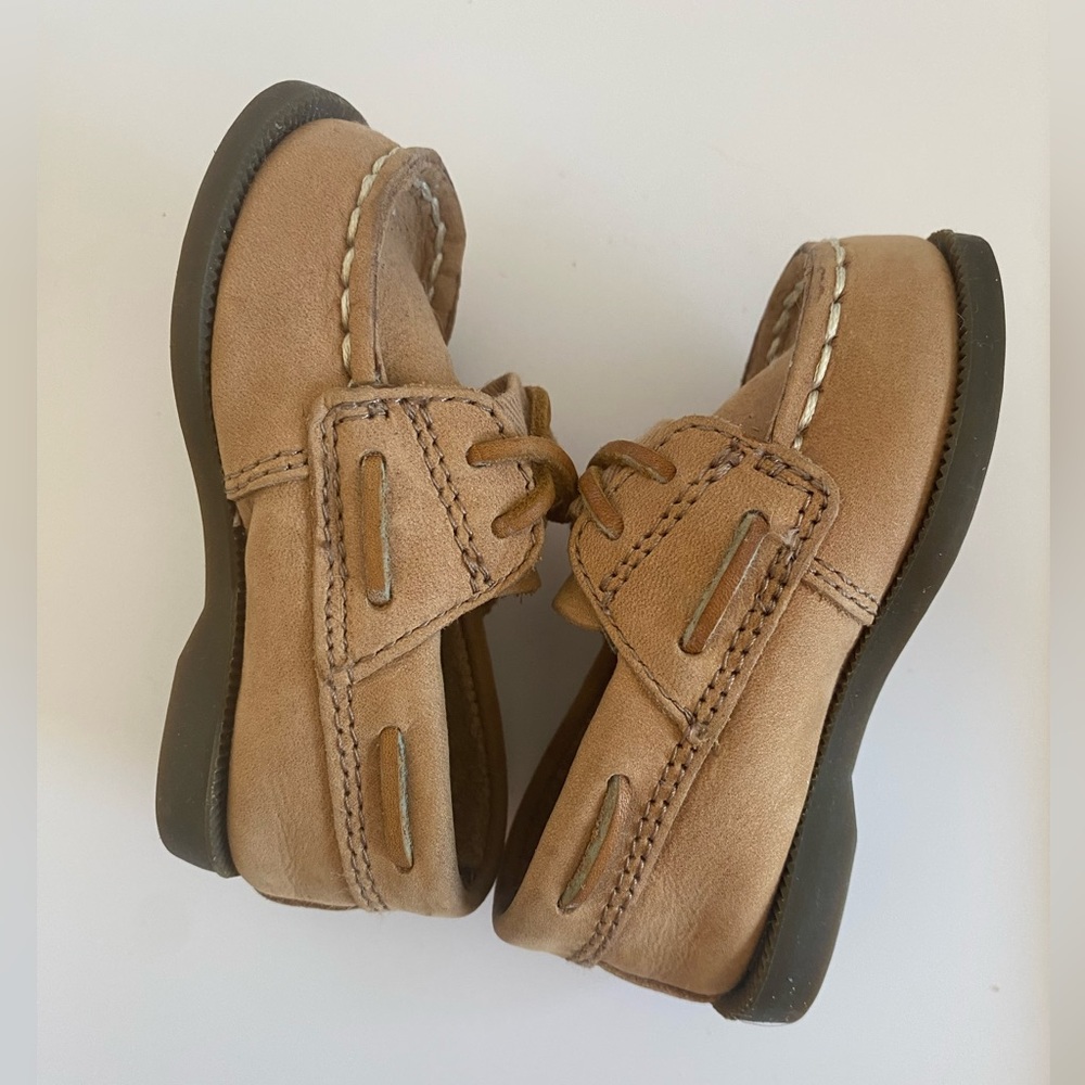 Sperry Little Kid’s Authentic Original Crib Hook & Loop Boat Shoe